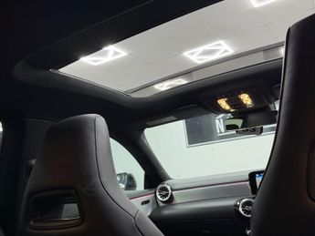 MERCEDES-BENZ CLA 1.3 CLA250e 15.6kWh AMG Line Night Edition (Premium Plus) Coupe 