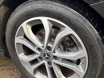 MERCEDES-BENZ C-CLASS 2.1 C220d Sport Saloon 4dr Diesel G-Tronic+ Euro 6 (s/s) (170 ps