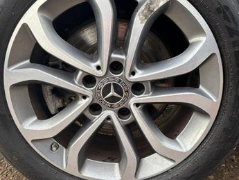 MERCEDES-BENZ C-CLASS 2.1 C220d Sport Saloon 4dr Diesel G-Tronic+ Euro 6 (s/s) (170 ps