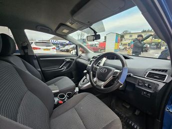 TOYOTA VERSO 1.8 V-Matic Trend MPV 5dr Petrol Multidrive S Euro 5 Euro 5 (147