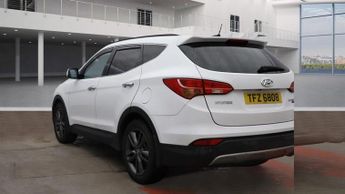 HYUNDAI SANTA FE 2.2 CRDi Premium SE SUV 5dr Diesel Auto 4WD Euro 5 (7 seat) (194