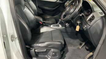 AUDI Q3 2.0 TDI S line SUV 5dr Diesel S Tronic quattro Euro 5 (s/s) (177