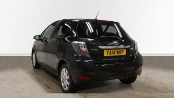 TOYOTA YARIS 1.5 VVT-h Icon Plus Hatchback 5dr Petrol Hybrid CVT Euro 5 (101 