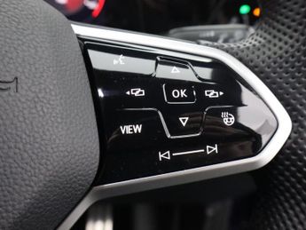 VOLKSWAGEN GOLF 2.0 TSI GTI Hatchback 5dr Petrol DSG Euro 6 (s/s) (245 ps)