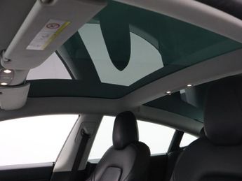 TESLA Model 3 (Dual Motor) Performance Saloon 4dr Electric Auto 4WDE (Performa