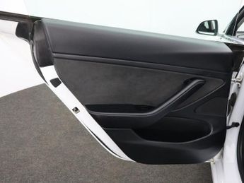 TESLA Model 3 (Dual Motor) Performance Saloon 4dr Electric Auto 4WDE (Performa