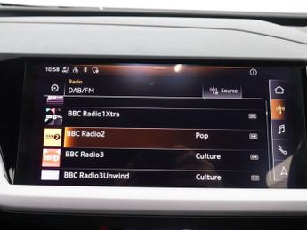 AUDI Q4 E-TRON 35 Sport SUV 5dr Electric Auto 55kWh (170 ps)