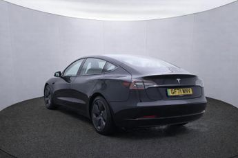 TESLA Model 3 Standard Range Plus Saloon 4dr Electric Auto RWD (241 bhp)