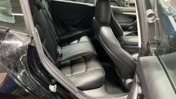 TESLA Model 3 Standard Range Plus Saloon 4dr Electric Auto RWD (241 bhp)