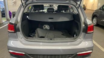 MG MG 5 61.1kWh Exclusive Long Range Estate 5dr Electric Auto (156 ps)