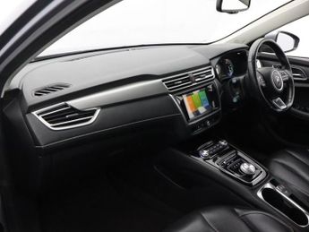 MG MG 5 61.1kWh Exclusive Long Range Estate 5dr Electric Auto (156 ps)