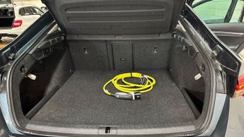 SKODA OCTAVIA 1.4 TSI iV 13kWh SE L Hatchback 5dr Petrol Plug-in Hybrid DSG Eu