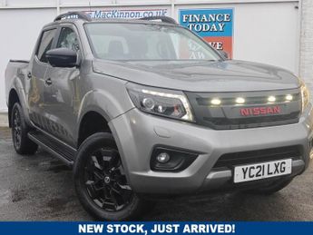 Nissan Navara 2.3 dCi N-Guard Pickup Double Cab 4dr Diesel Auto 4WD Euro 6 (19