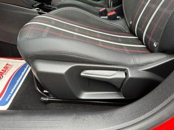 VAUXHALL CORSA-E 50kWh Anniversary Edition Hatchback 5dr Electric Auto (136 ps)