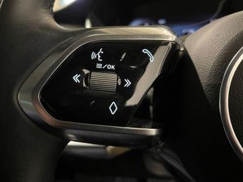 JAGUAR I-PACE 400 90kWh HSE SUV 5dr Electric Auto 4WD (400 ps)