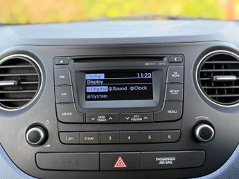 HYUNDAI I10 1.2 SE Hatchback 5dr Petrol Auto Euro 5 (87 ps)