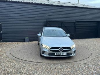 MERCEDES-BENZ A-CLASS 1.5 A180d Sport (Executive) Hatchback 5dr Diesel 7G-DCT Euro 6 (