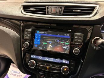 NISSAN QASHQAI 1.6 dCi Tekna SUV 5dr Diesel XTRON 2WD Euro 6 (s/s) (130 ps)