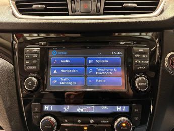 NISSAN QASHQAI 1.6 dCi Tekna SUV 5dr Diesel XTRON 2WD Euro 6 (s/s) (130 ps)