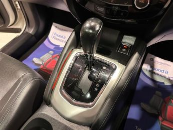 NISSAN QASHQAI 1.6 dCi Tekna SUV 5dr Diesel XTRON 2WD Euro 6 (s/s) (130 ps)