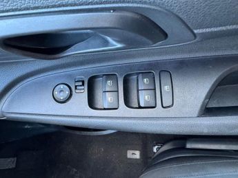 HYUNDAI I20 1.0 T-GDi MHEV SE Connect Hatchback 5dr Petrol Hybrid DCT Euro 6