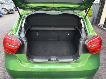 MERCEDES-BENZ A-CLASS 1.5 A180d Sport (Executive) Hatchback 5dr Diesel 7G-DCT Euro 6 (