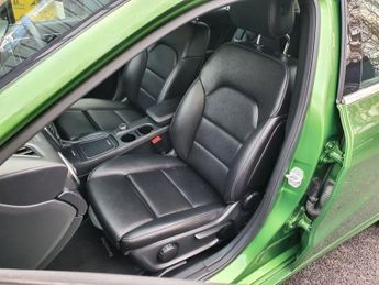 MERCEDES-BENZ A-CLASS 1.5 A180d Sport (Executive) Hatchback 5dr Diesel 7G-DCT Euro 6 (