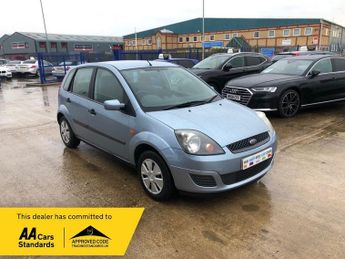 Ford Fiesta 1.2 STUDIO 16V 5d MOT SERVICE WARRANTY
