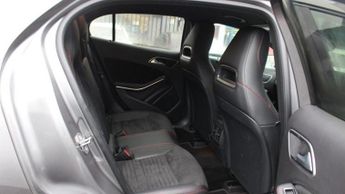 MERCEDES-BENZ GLA 1.6 GLA180 AMG Line Edition SUV 5dr Petrol 7G-DCT Euro 6 (s/s) (