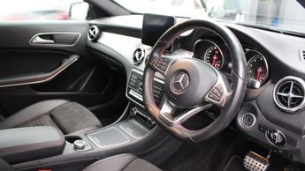 MERCEDES-BENZ GLA 1.6 GLA180 AMG Line Edition SUV 5dr Petrol 7G-DCT Euro 6 (s/s) (