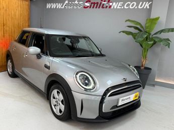 MINI HATCH 1.5 Cooper Classic Hatchback 5dr Petrol Steptronic Euro 6 (s/s) 