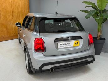 MINI HATCH 1.5 Cooper Classic Hatchback 5dr Petrol Steptronic Euro 6 (s/s) 