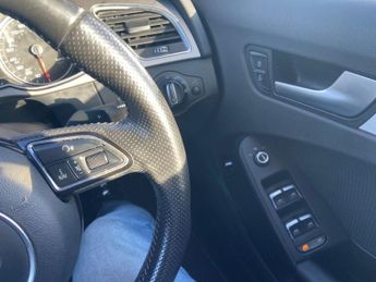 AUDI A4 AVANT 2.0 TDI S line Estate 5dr Diesel Multitronic Euro 5 (s/s) (150 p