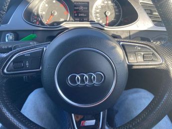 AUDI A4 AVANT 2.0 TDI S line Estate 5dr Diesel Multitronic Euro 5 (s/s) (150 p