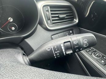 KIA SORENTO 2.2 CRDi KX-2 SUV 5dr Diesel Auto AWD Euro 6 (s/s) (197 bhp)