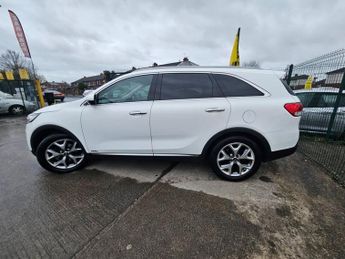 KIA SORENTO 2.2 CRDi KX-4 SUV 5dr Diesel Auto AWD Euro 6 (197 bhp)