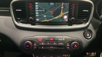 KIA SORENTO 2.2 CRDi KX-4 SUV 5dr Diesel Auto AWD Euro 6 (197 bhp)
