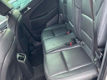 HYUNDAI TUCSON 1.7 CRDi Blue Drive Premium SUV 5dr Diesel DCT Euro 6 (s/s) (141