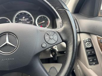 MERCEDES-BENZ C-CLASS 3.0 C320 CDI V6 Elegance Saloon 4dr Diesel G-Tronic Euro 4 (224 