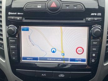 HYUNDAI IX20 1.6 SE Nav Hatchback 5dr Petrol Auto Euro 6 (125 ps)
