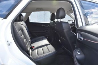 MG MG HS 1.5 T-GDI Excite SUV 5dr Petrol DCT Euro 6 (s/s) (162 ps)