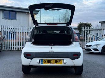 CITROEN C1 1.0i Splash Hatchback 3dr Petrol Manual Euro 4 (68 ps)