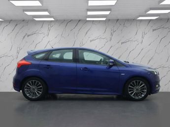 FORD FOCUS 1.0T EcoBoost ST-Line Hatchback 5dr Petrol Manual Euro 6 (s/s) (