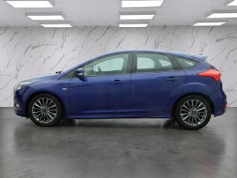 FORD FOCUS 1.0T EcoBoost ST-Line Hatchback 5dr Petrol Manual Euro 6 (s/s) (