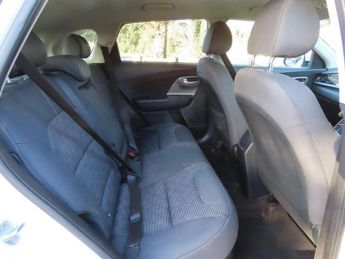 KIA NIRO 1.6 GDi 2 DCT Euro 6 (s/s) 5dr