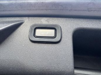 LAND ROVER DISCOVERY SPORT 2.0 P200 MHEV R-Dynamic S SUV 5dr Petrol Auto 4WD Euro 6 (s/s) (