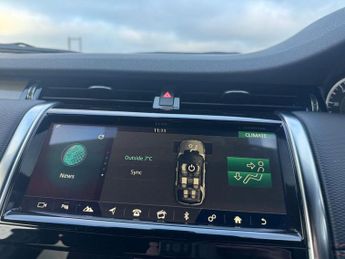 LAND ROVER DISCOVERY SPORT 2.0 P200 MHEV R-Dynamic S SUV 5dr Petrol Auto 4WD Euro 6 (s/s) (