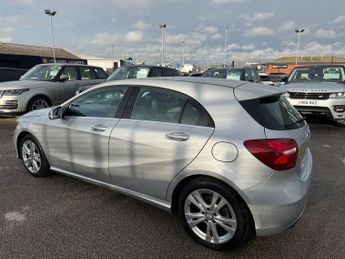 MERCEDES-BENZ A-CLASS 1.5 A180d Sport (Premium) Hatchback 5dr Diesel 7G-DCT Euro 6 (s/