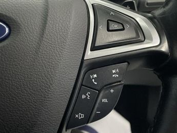 FORD MONDEO 2.0T EcoBoost Titanium Hatchback 5dr Petrol Auto Euro 6 (s/s) (2