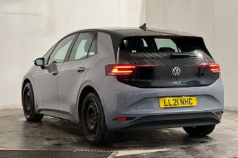 VOLKSWAGEN ID.3 Pro Performance 58kWh Life Hatchback 5dr Electric Auto (204 ps) 